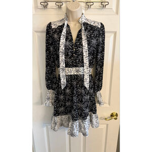 Melloday black and white floral print mini dress size XS